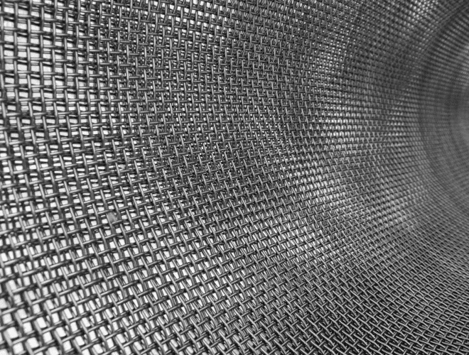 What Makes Aluminum So Popular in Construction? 1 High-quality wire mesh for industrial and architectural use